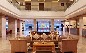 Radisson Blu Udaipur Palace Resort And Spa